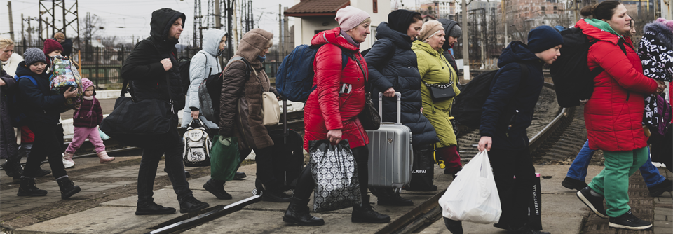 In der Ukraine betrug die Inzidenz zuletzt etwa 40/100.000 Einwohner, in Deutschland lag sie fast zehnmal niedriger bei 4,8/100.000. 