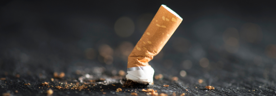 Der Genuss von Zigaretten verändert das Mikrobiom in den Atemwegen – und schafft damit Raum für opportunistische Pathogene.
