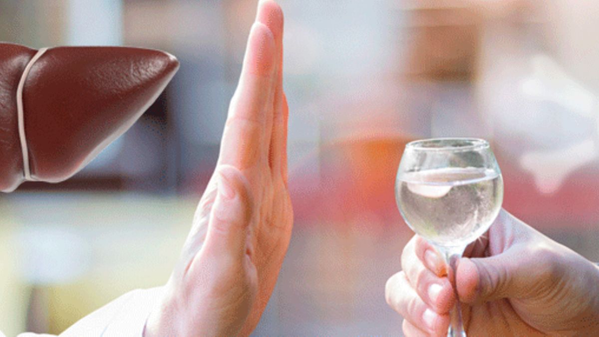 So machen Sie chronisch Leberkranken das Trinken madig