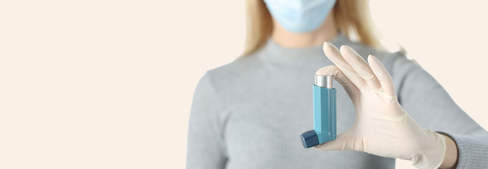 Corona mit simplem Asthmaspray aufhalten? Laut Studie zeigt das Asthmaspray bei milden Verläufen der Coronaviruserkrankung durchaus Wirkung. (Agenturfoto)