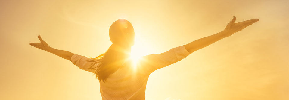 Das Sonnenlicht wirkt sich positiv auf das Fortschreiten der MS aus.