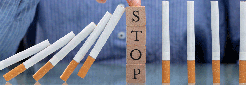Der Rauchstopp ist eine Basismaßnahme beim T2-low-Asthma, da Rauchen das Ansprechen aud inhalative Steroide stört.