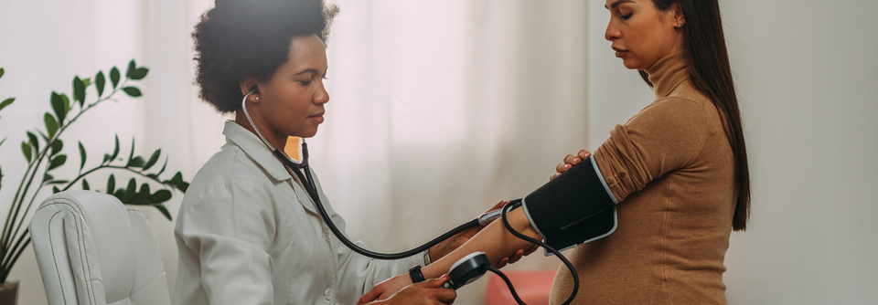 Ist der Bluthochdruck chronisch, typisch oder präeklampsiebedingt? (Agenturfoto)