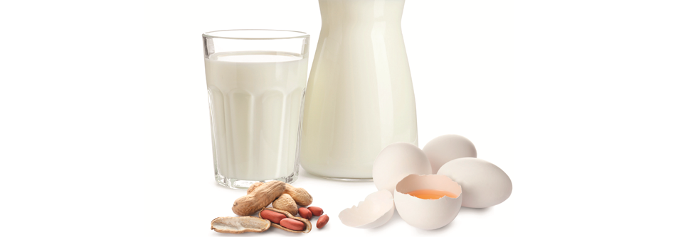 Nahrungsmittelallergie: Die wichtigsten Schritte zur Diagnose Allergische Reaktionen nach dem Genuss von Erdnüssen, Kuhmilch und eierhaltigen Produkten sind typisch für das Kindesalter.