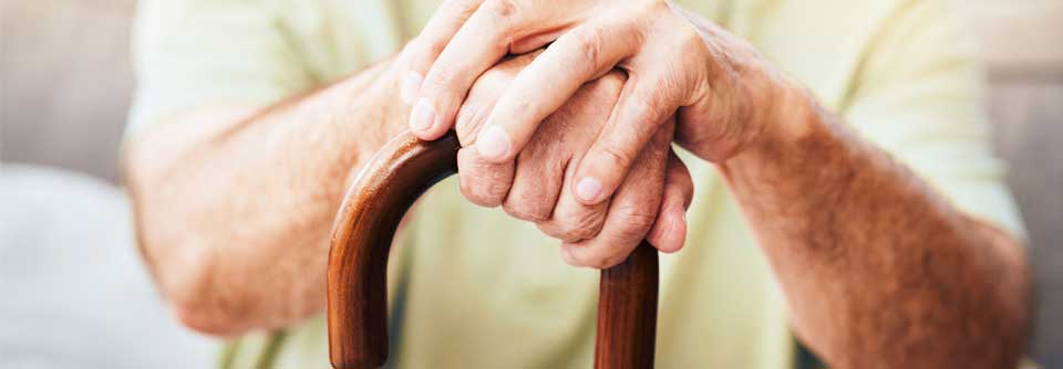 Deutscher Rheumatologiekongress 2022: Impfen ist integraler Bestandteil bei der Betreuung von immunsupprimierten Patienten Im Alter leiden viele Menschen an chronischen Erkrankungen, viele davon müssen immunsuppressiv oder immunmodulatorisch behandelt werden.