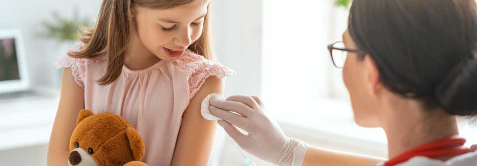Laut einer Langzeitstudie des Robert Koch-Instituts zur Gesundheit der in Deutschland lebenden Kinder, Jugendlichen und jungen Erwachsenen (KiGGS-2) lassen 10,3 % der Eltern ihre Kinder gar nicht impfen. 