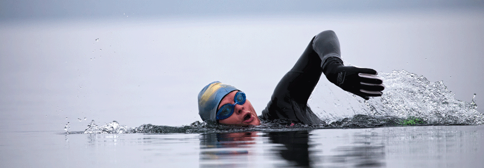 Ein Risikofaktor für das Auftreten eines Schwimmer-Lungenödems sind niedrige Wassertemperaturen.