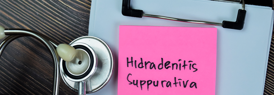 Hidradenitis suppurativa (HS) ist eine chronische, wiederkehrende, schmerzhafte und schwächende, entzündliche Hauterkrankung.