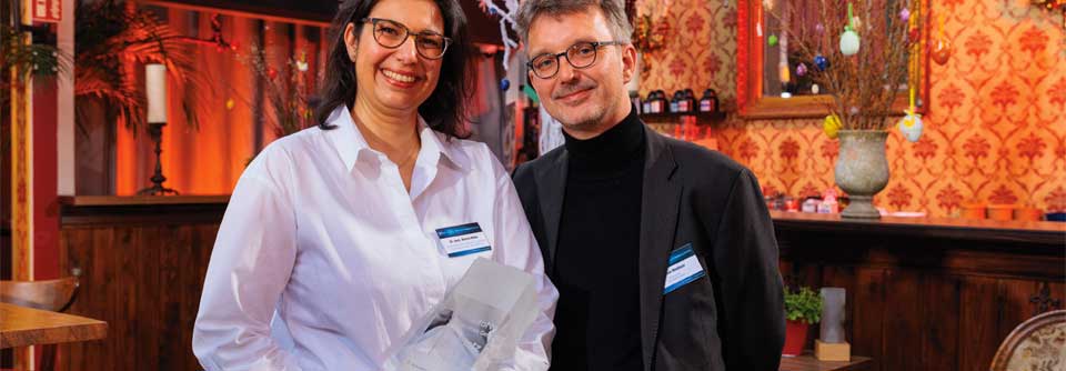 Die Sieger des diesjährigen DGP: Dr. med. Nesrin Wilke und Florian Meißner, Gründer (GerontoNet - vital.services GmbH).
