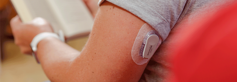 Kontinuierliche Glukosemessung in Echtzeit Das Dexcom G6 ist mit dem Omnipod® 5-System verknüpfbar.