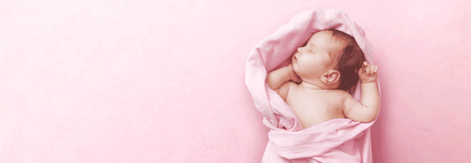 Die maternale Impfung gegen das respiratorische Synzytial-Virus stärkt die Immunität der Mutter und auch den Nestschutz des Babys in den ersten Lebenswochen.