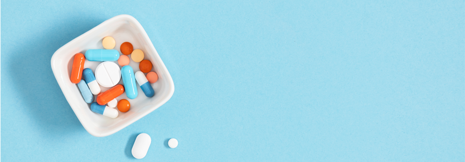 Kombinationstherapien mit Neuroleptika riskant Im Vergleich zur Monotherapie war unter der Mehrfachbehandlung das Rückfallrisiko erhöht.