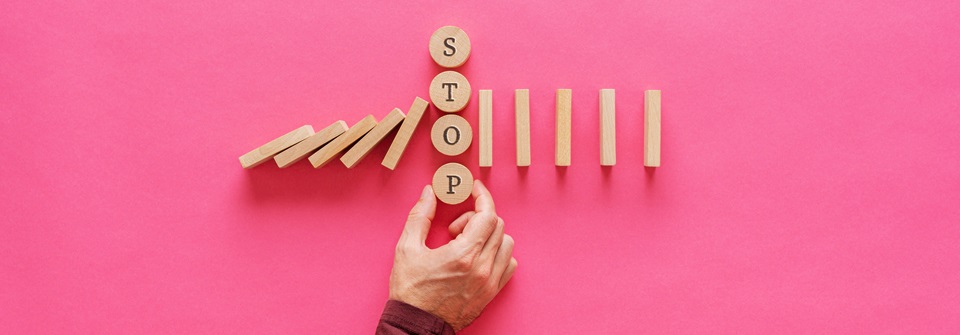 Webinarreihe: Zertifiziertes Stressmanagement Um ein Gegengewicht zur Belastung zu schaffen, ist es hilfreich, sich der eigenen Stressfaktoren bewusst zu sein.