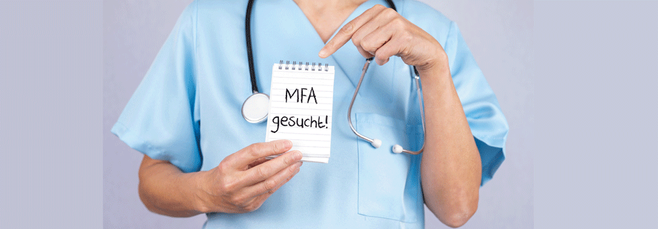 Auf der 17. DGfN-Jahrestagung in Berlin wurde deutlich: Der Fachkräftemangel trifft die Nephrologie mit voller Wucht.