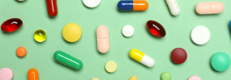 SLE: Erstmals nationale Therapiestandards festgelegt Im Fokus der nun veröffentlichten Leitlinie stehen u. a. die Prävention von Krankheitsschüben und Organschäden, um Morbidität und Mortalität zu senken sowie die Lebensqualität der Betroffenen zu steigern.¹