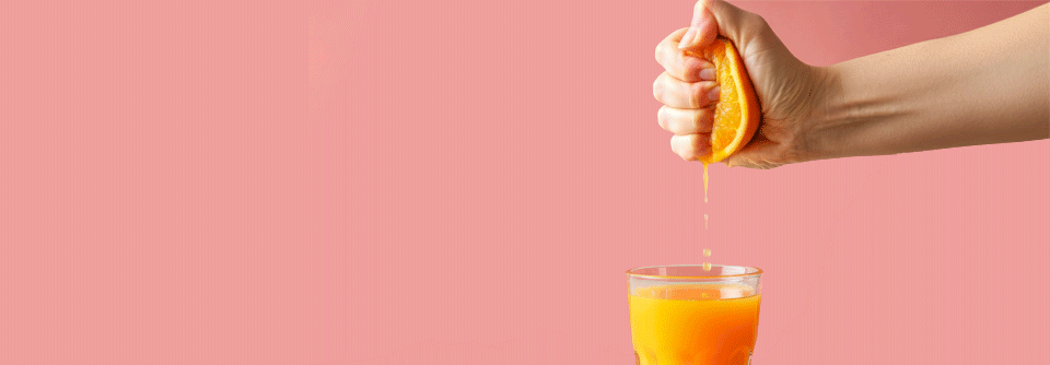 Der regelmäßige Genuss von Orangensaft könne den Harnsäure-Spiegel senken und somit Gicht entgegenwirken.