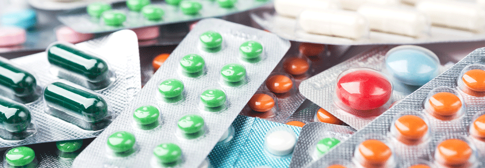 Bei Erkältungen verordnen niedergelassene Ärzte Antibiotika mittlerweile seltener als früher.