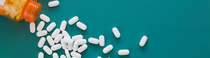 Unter JAK-Inhibitoren traten Infektionen bei atopischer Dermatitis öfter auf als unter Biologika – vor allem Herpesinfektionen waren häufiger.