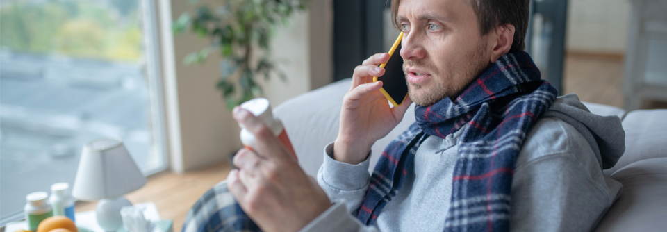 Die telefonische Krankschreibung kann den Weg in die Praxis ersetzen.