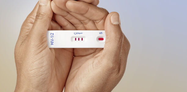 Neuer HIV-Selbsttest ohne ärztliche Beratung: Und wenn der Schnelltest positiv ausfällt ...?