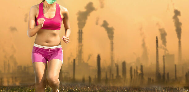 Herz-Kreislauf: Besser kein Sport bei schmutziger Luft Bewegung an der frischen Luft kann ab einer gewissen Luftverschmutzung mehr schaden als nützen.