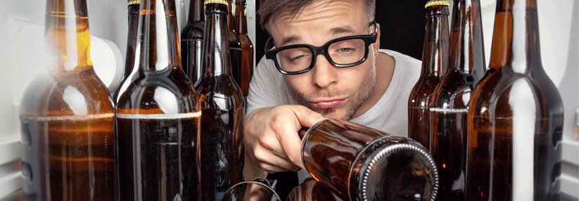 Wenn der Alkoholkonsum zur Gewohnheit wird kann es kritisch werden. Bereits etwa jeder fünfte Bundesbürger befindet sich im gefährlichen Bereich.