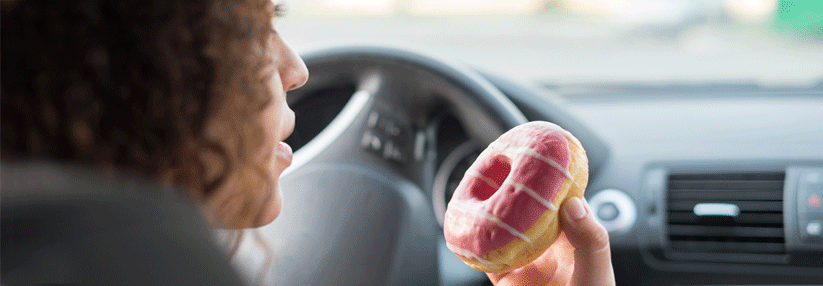 Für Snacks im Auto sollte stets gesorgt sein, um eine Hypoglykämie zu vermeiden.