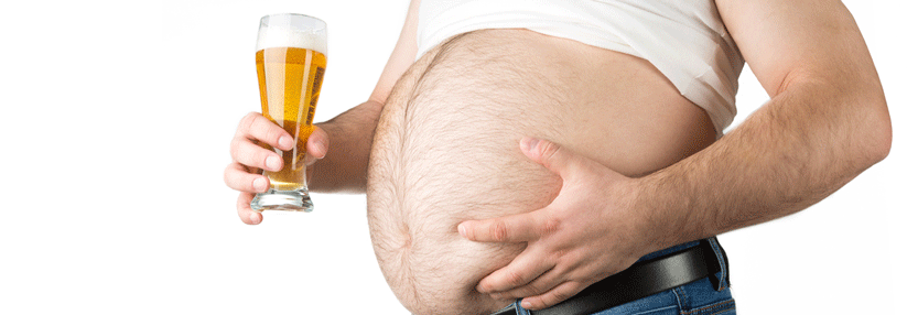 Allein ein „Bierbauch“ erhöht schon das Risiko für Herzkrankheiten und Schlaganfälle.