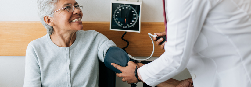 Auch ältere Patienten haben mehr von der Reduktion des Blutdrucks. Dabei können auch die Antidiabetika unterstützen.