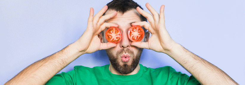 Viele junge Männer scheinen Tomaten auf den Augen zu haben, denn Sie sehen nicht, wie gut Obst und Gemüse für ihre Gesundheit ist.