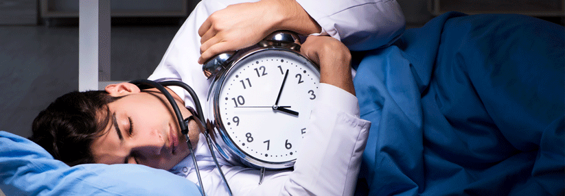Nur wenigen Ärzten gelingt es, bis zum folgenden Klinikeinsatz die empfohlenen elf Stunden Ruhezeit einzuhalten.