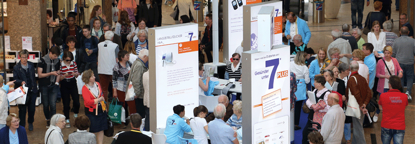 Viele Besucher ließen am Aktionsstand in Saarbrücken ihre Werte testen.