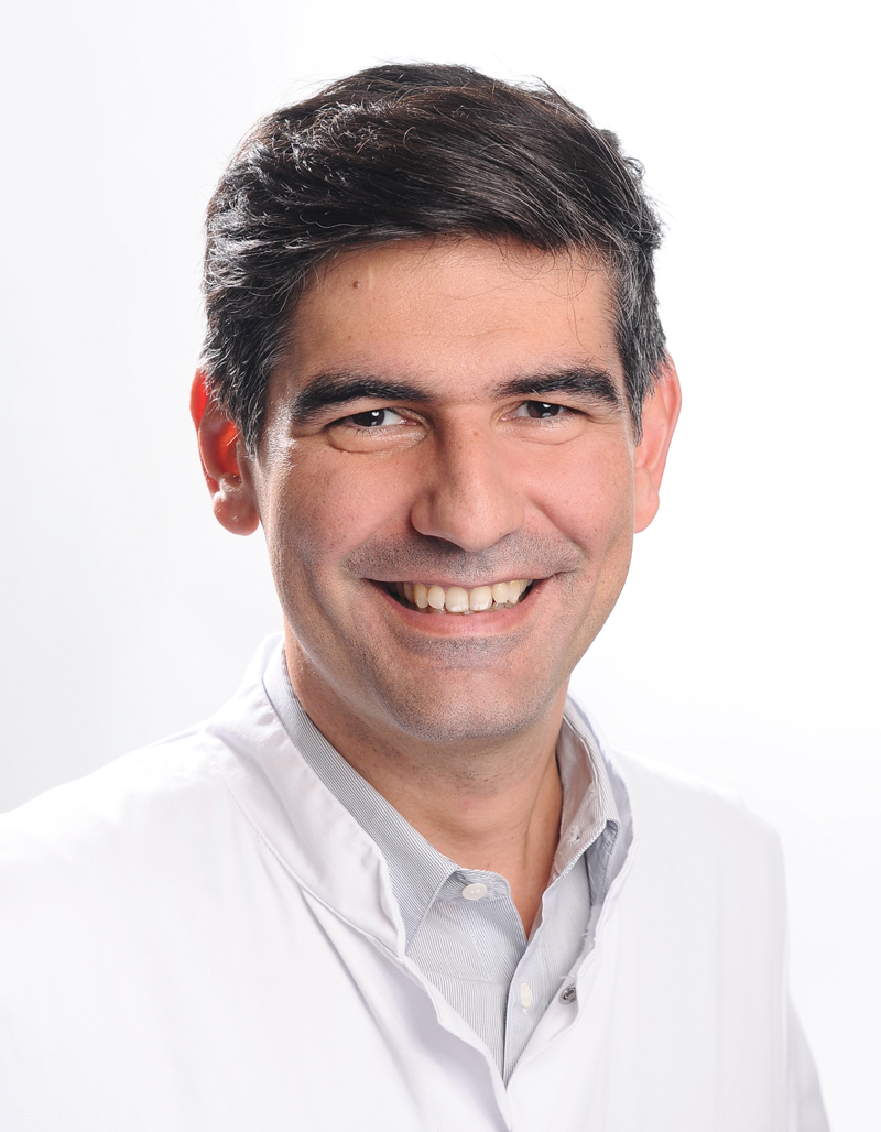 Dr. Serafeim Tsitsilonis, geschäftsführender Oberarzt am Centrum für Muskuloskeletale Chirurgie (CMSC), Charité Berlin
