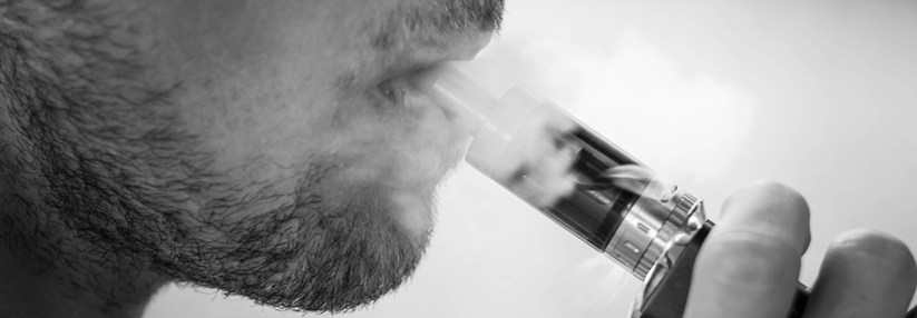 Kann ganz schön heiß werden: E-Zigaretten bergen eine hohe Explosionsgefahr.