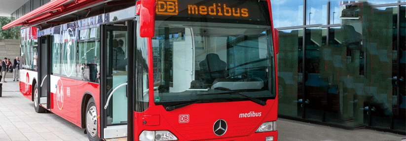 Der zur Praxis umgebaute Stadtbus ist 
12 Meter lang. 