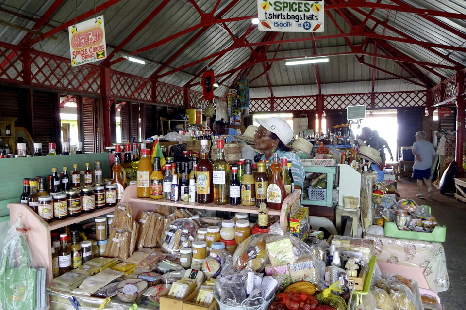 Der Gewürzmarkt von  Saint George´s bietet alles, was das Herz begehrt.