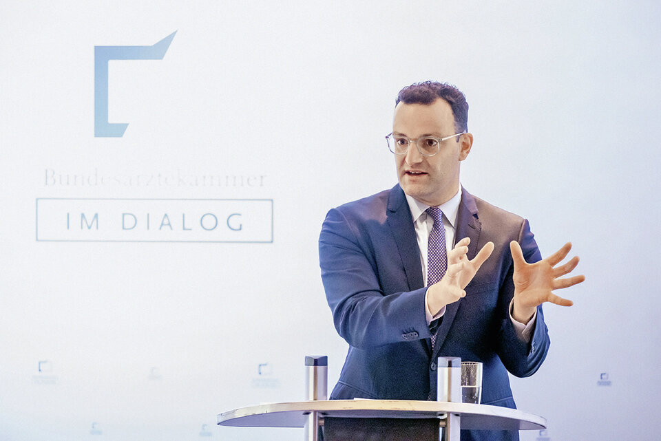 Bundesgesundheitsminister Jens Spahn fordert für die digitale Medizin einen Code of Conduct auf europäischer Ebene.