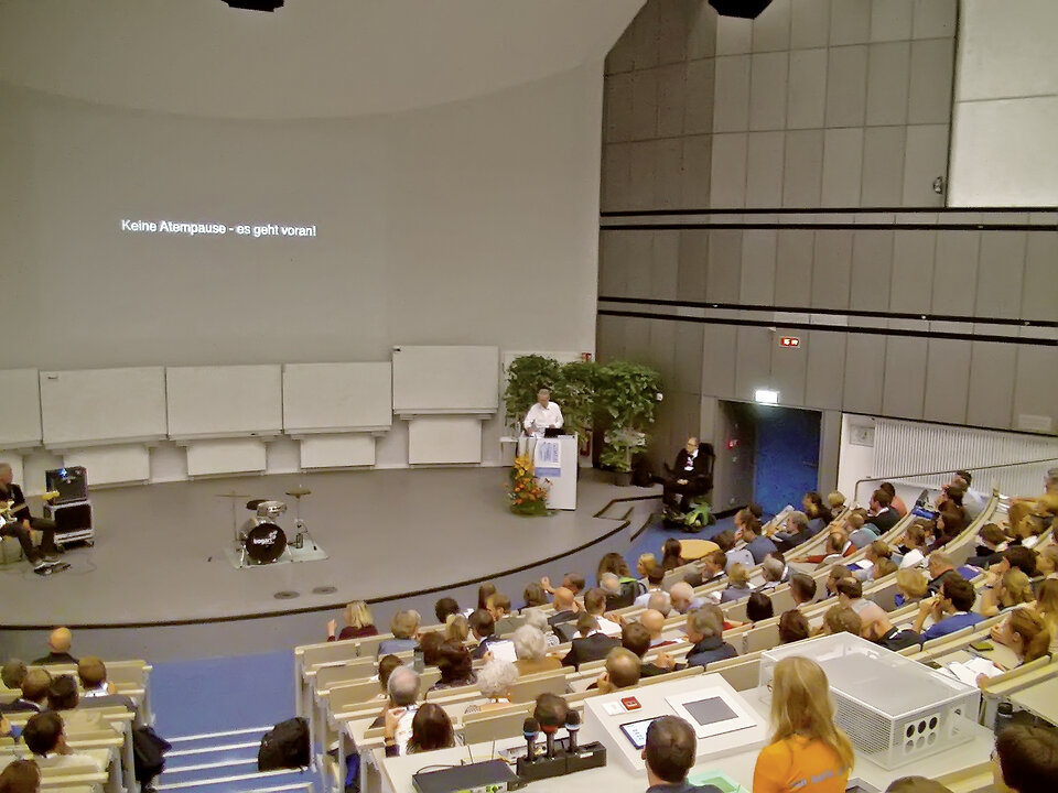Die Eröffnungsveranstaltung stand unter dem Motto "Keine Atempause – es geht voran!"