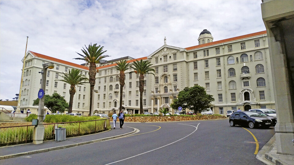  Das Groote Schuur Hospital ist eine der größten staatlichen Kliniken. 