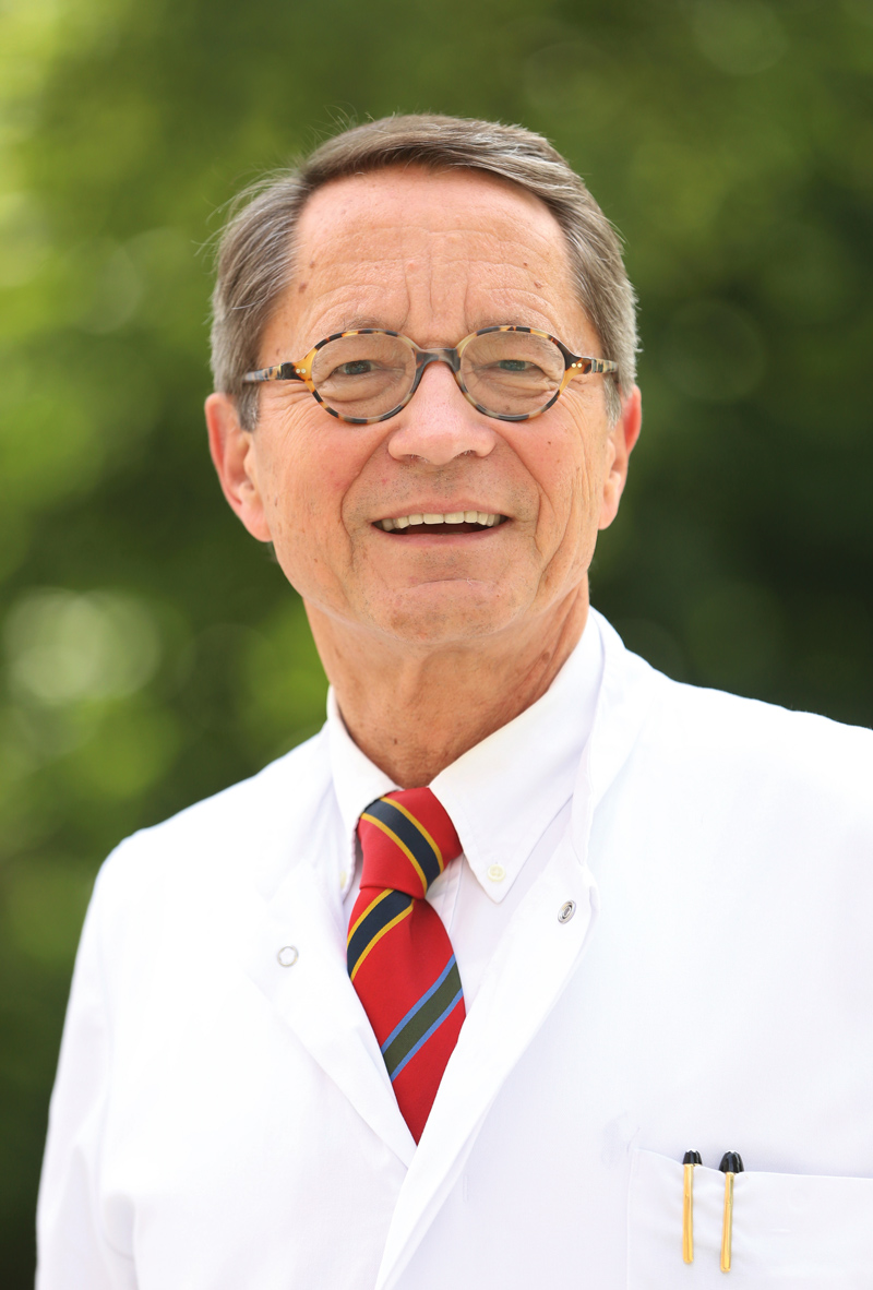 Prof. Dr. Ernst Klar, Direktor der Abteilung für 
Allgemeine-, Thorax-, Gefäß- und Transplantationschirurgie, Chirurgische Klinik und Poliklinik, Universitätsmedizin Rostock