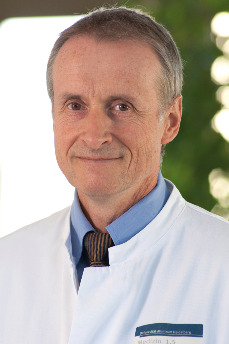 Professor Dr. Peter Dreger, Leiter der CLL-Sprechstunde und Leiter der Sektion Stammzelltransplantation am Universitätsklinikum Heidelberg