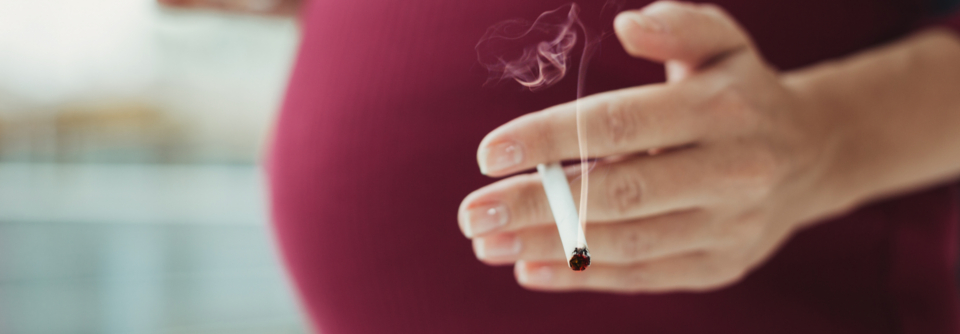 Finanzielle Anreize können schwangere Raucherinnen motivieren, mit dem Nikotinabusus aufzuhören. 