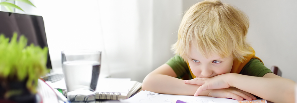 Kinder mit Typ-1-Diabetes: Bitte auch über den Tellerrand schauen! Junge Patient:innen mit ADHS halten oftmals die Reihenfolge der Therapie nicht ein und vergessen viel.